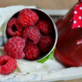 Малина, смачкана със захар за зимата без готвене: рецепти и правилни пропорции