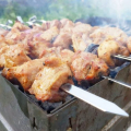 Сочен кебап от пилешки гърди на мангале + рецепти за марината