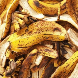 Бананова кора, вино и орехи в закрито цветарство