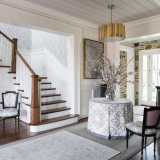 Зала в частна къща - топ 180 дизайнерски снимки. Избор на стил и цвят за коридора. Видео инструкциите за създаване на ремонт го правят сами от професионалисти