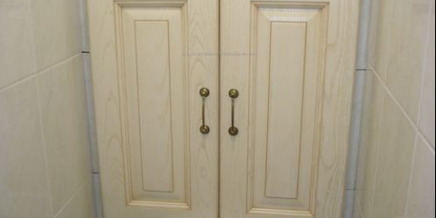Врати за санитарен шкаф