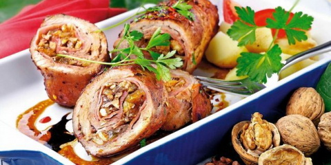 Месни рулца за новата 2022 година: вкусни и най-лесни diy рецепти у дома