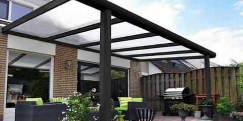 Беседка с балдахин към къщата: правене на собствени ръце в страната