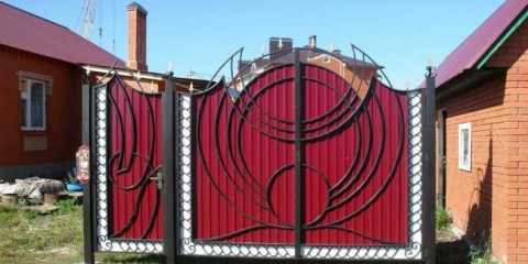 Люлеещи се порти в страната - 150 снимки и видеоклипове за използването на различни люлеещи се конструкции